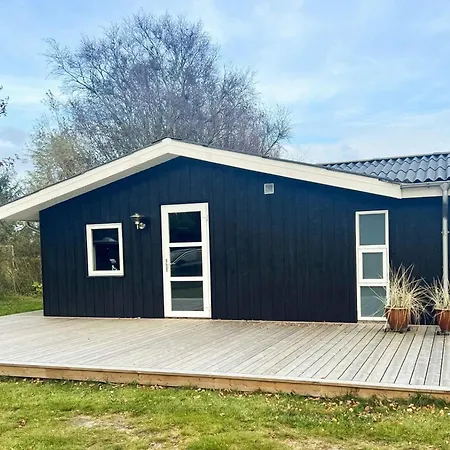8 Person In Saeby-by Traum * Sæby